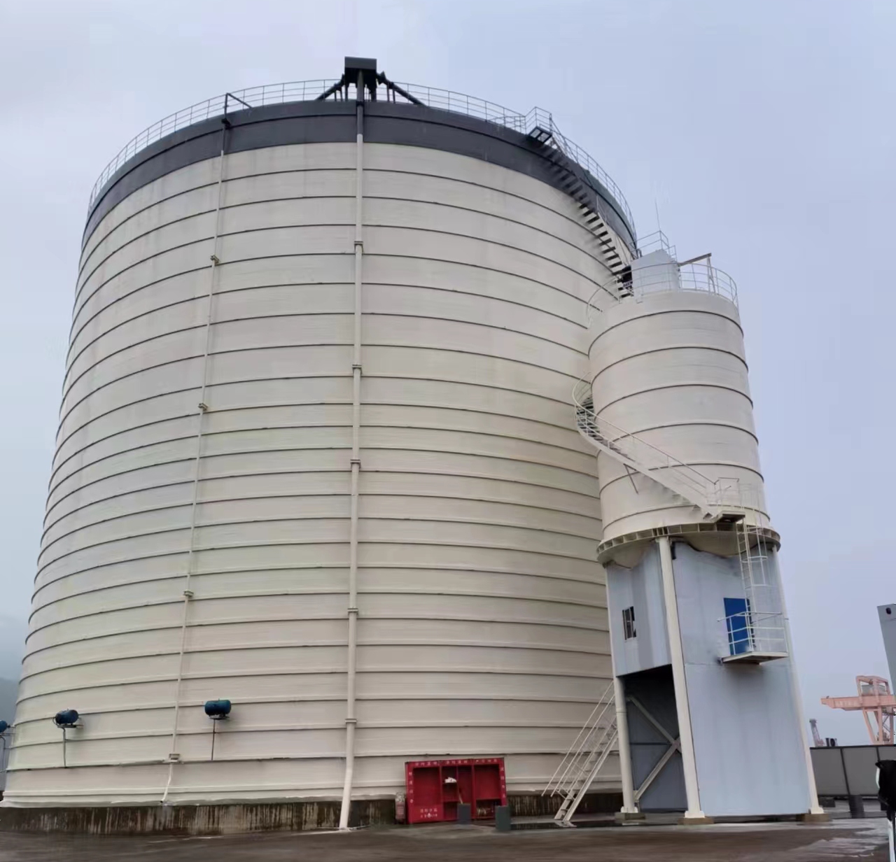 泸州10万吨水泥钢板库